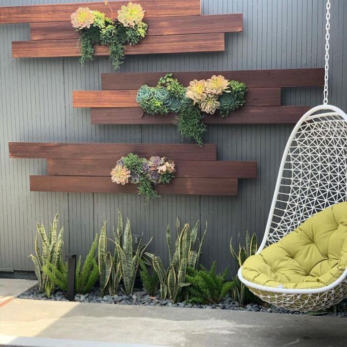 Large Outdoor Garden Decor Design & Style